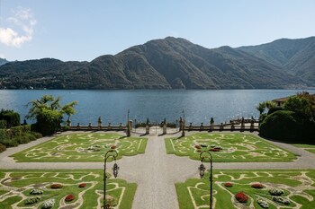 Lake Como villas