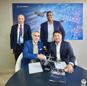 Amphibian Aerospace Industries and Leonardo signed MoU at the Dubai Air Show