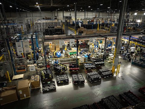 Comprehensive Logistics Honors 30 Years of Ingenuity, Innovation and the People Behind It