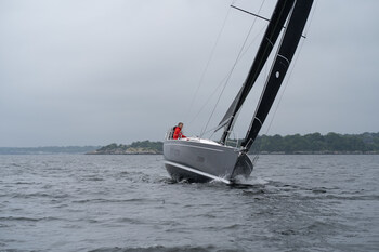 J/40, photo courtesy of East Coast Yacht Sales